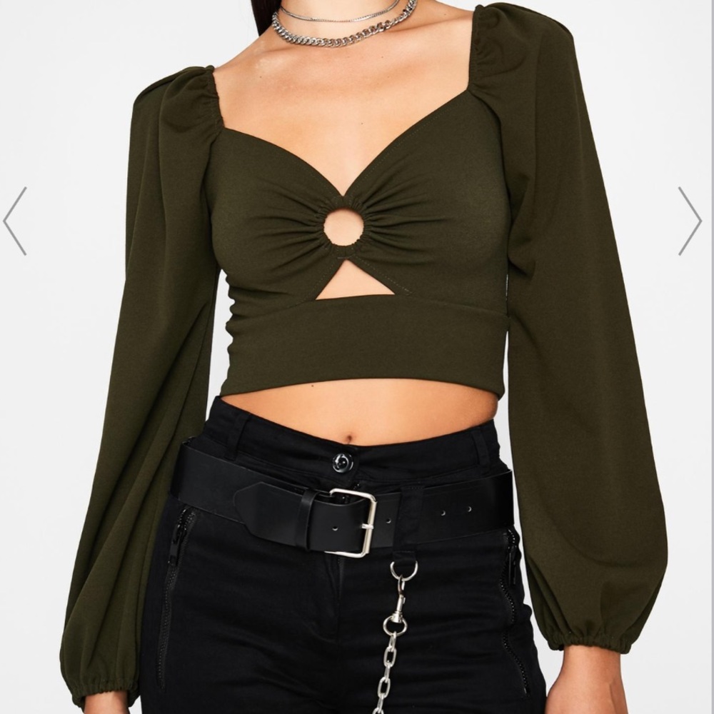 NWT Dolls Skill Puff sleeve crop top Dark green